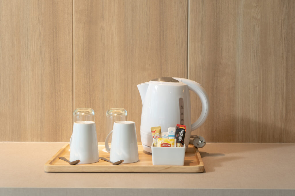 bts skytrain hotel bangkok