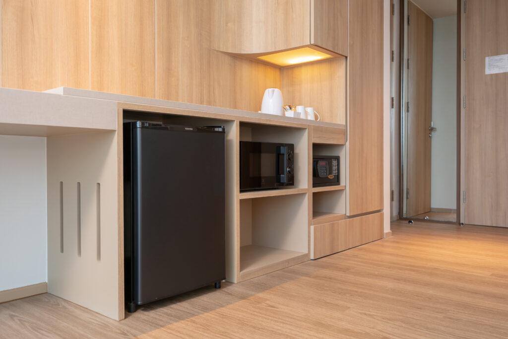 chic hotel skytrain sanam pao station, bts skytrain hotel bangkok,