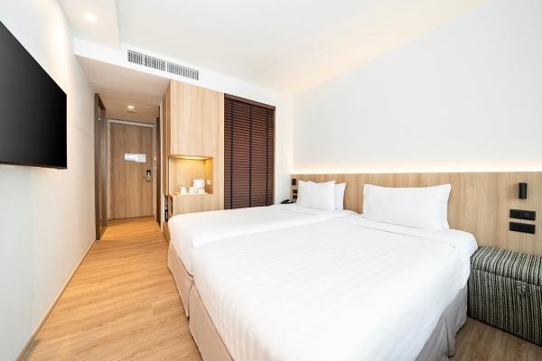 Deluxe Twin Room-2